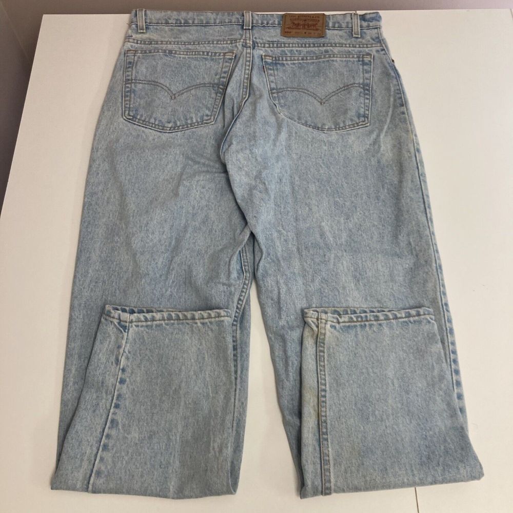 Vintage Levi's 550 Made in USA 1994 38x32 Tapered Leg Relaxed Fit Light Wash 90s - Picture 4 of 15